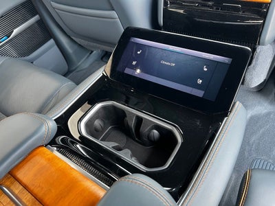 2022 Jeep Grand Wagoneer Series III