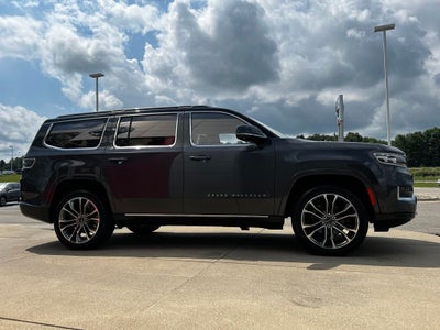 2022 Jeep Grand Wagoneer Series III