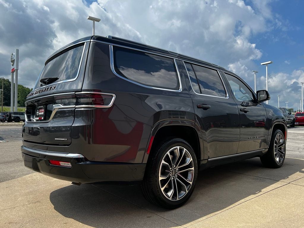 2022 Jeep Grand Wagoneer Series III