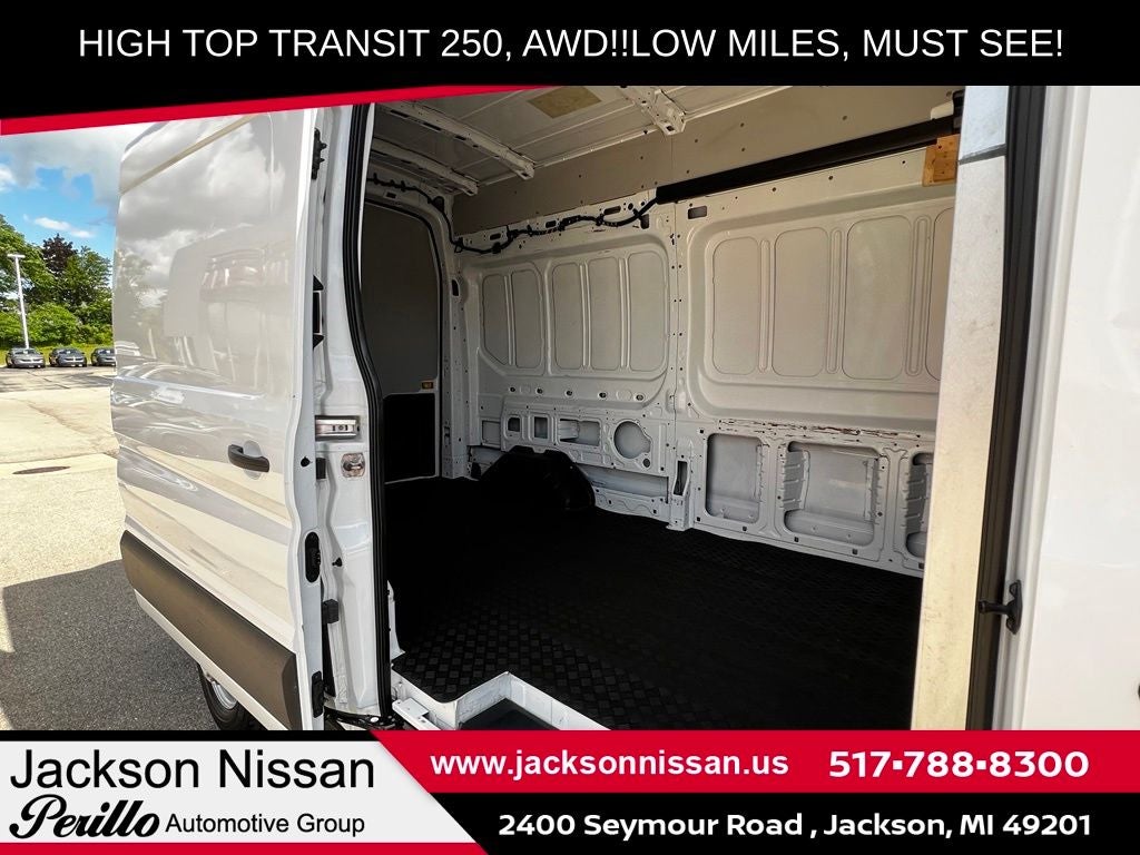 2024 Ford Transit-250 Base