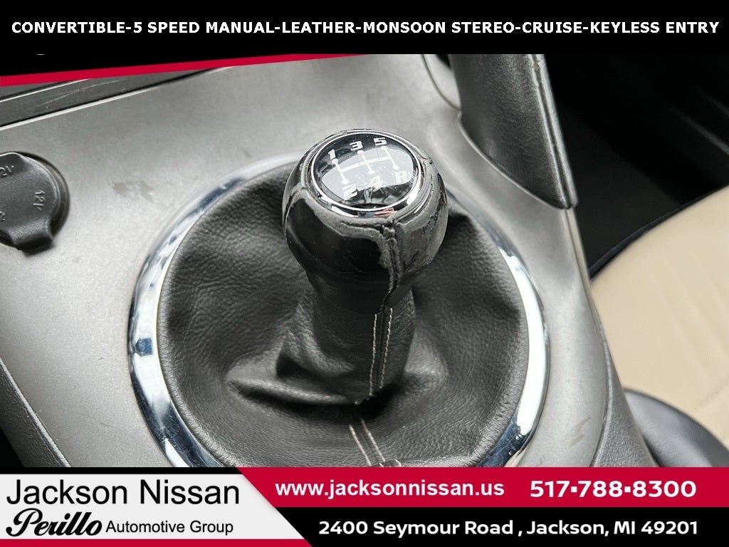 2008 Pontiac Solstice Base