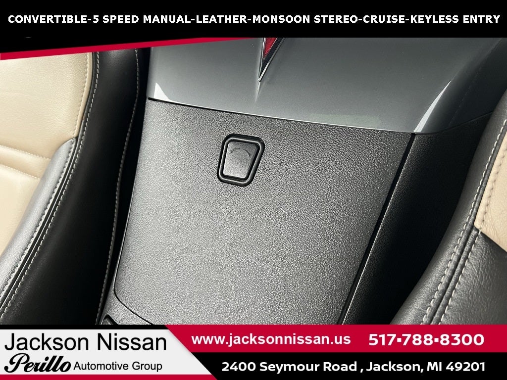 2008 Pontiac Solstice Base