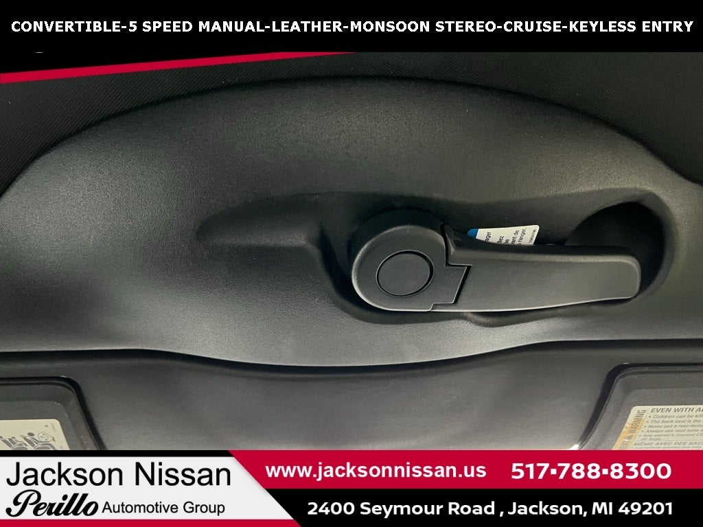 2008 Pontiac Solstice Base