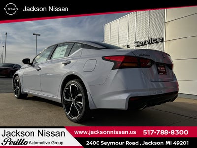 2025 Nissan Altima SR