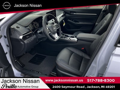 2025 Nissan Altima SR