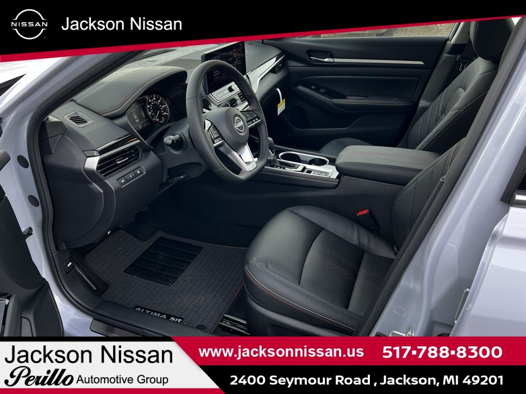 2025 Nissan Altima SR