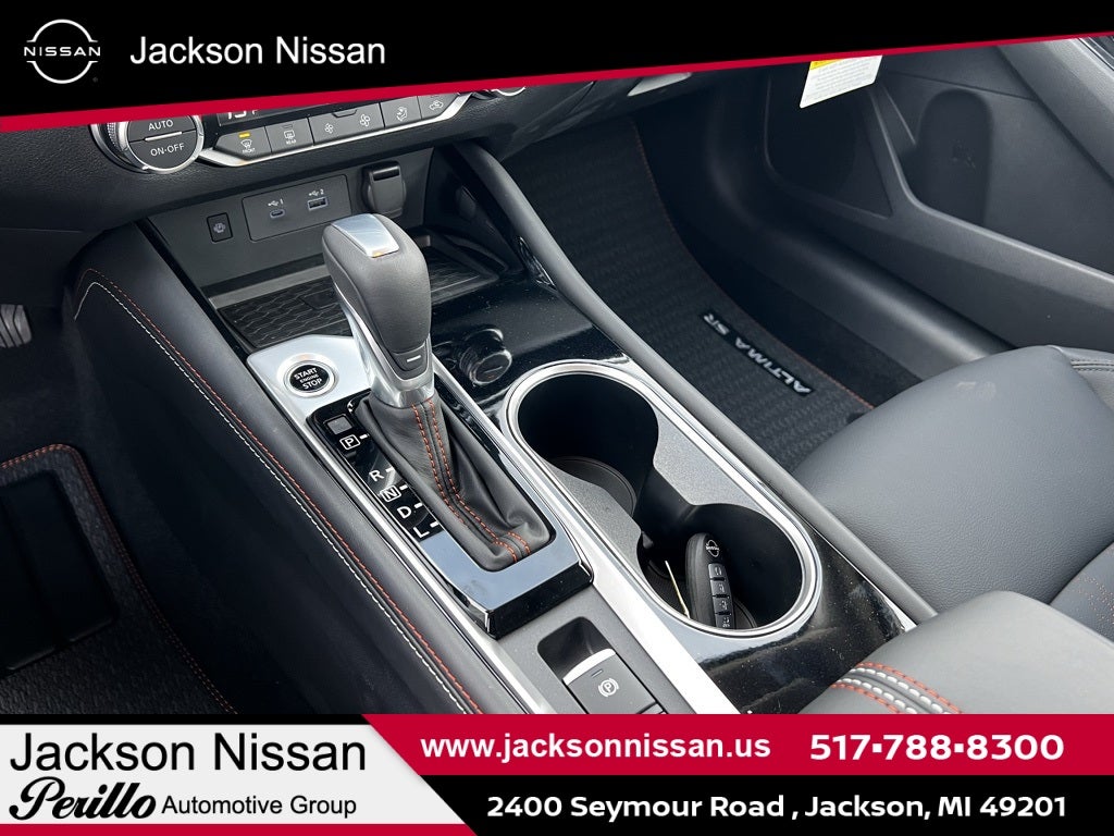 2025 Nissan Altima SR