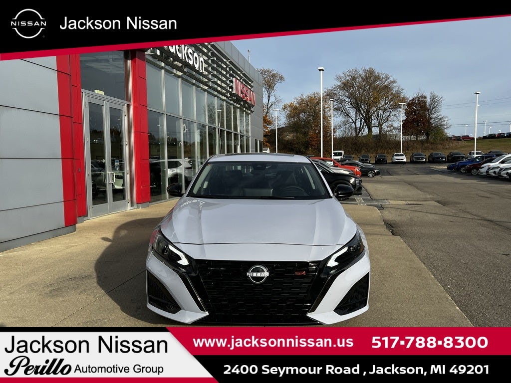 2025 Nissan Altima SR