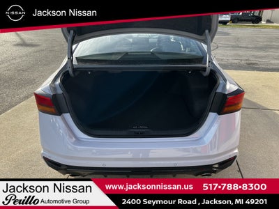 2025 Nissan Altima SR