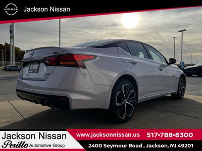 2025 Nissan Altima SR