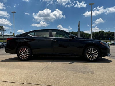 2026 Nissan Altima SV