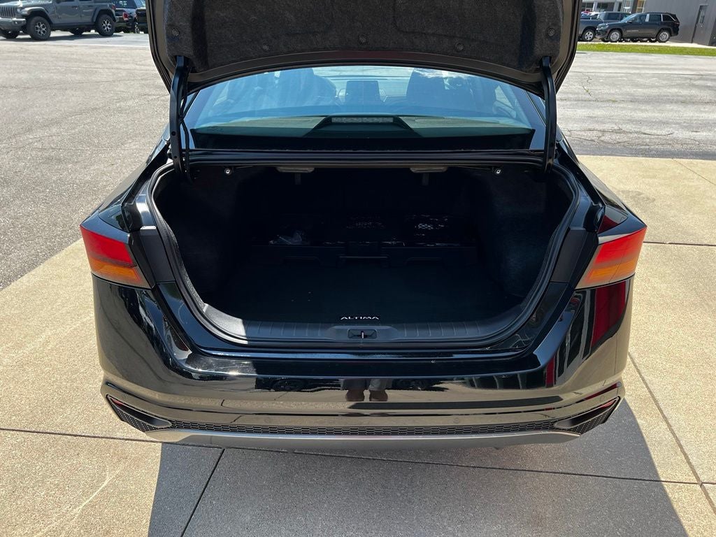 2026 Nissan Altima SV