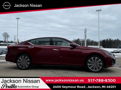 2025 Nissan Altima SL