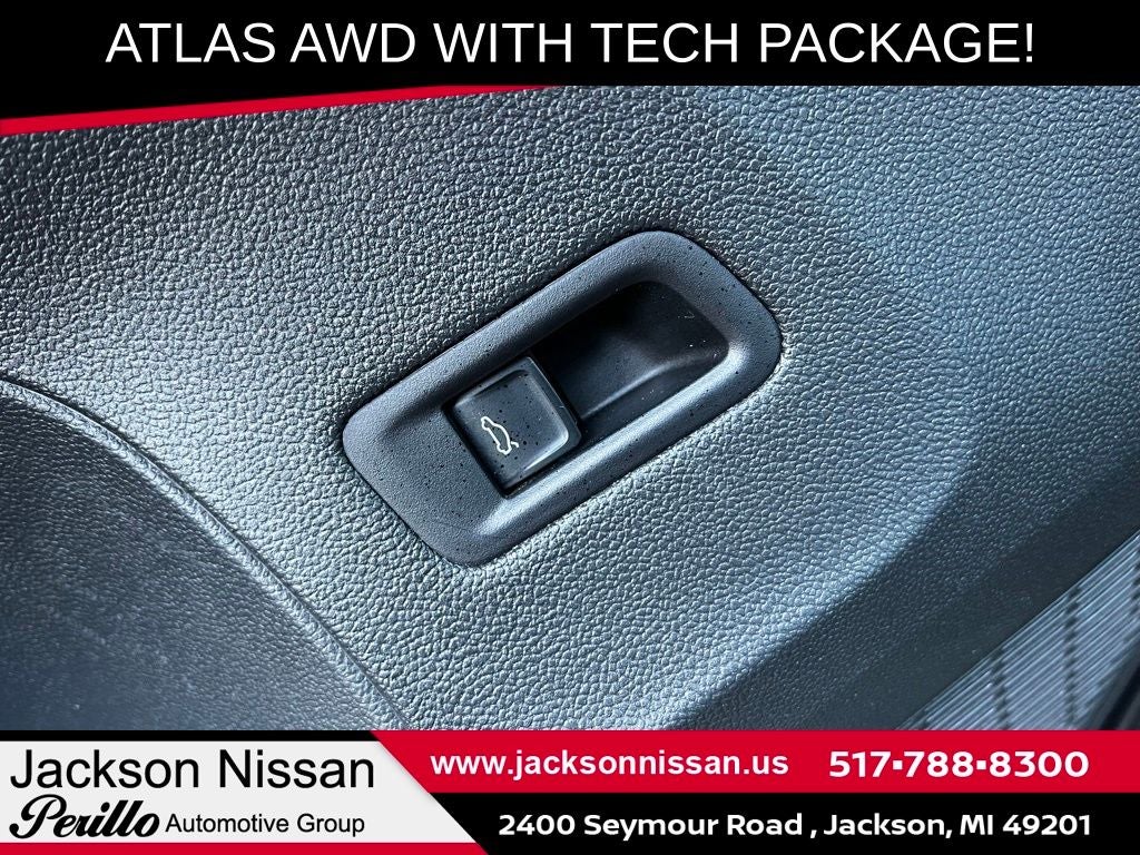 2024 Volkswagen Atlas 2.0T SE w/Technology