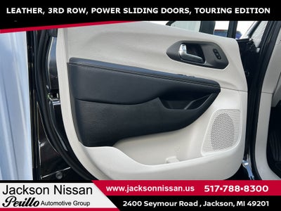 2023 Chrysler Pacifica Touring L TOURING L