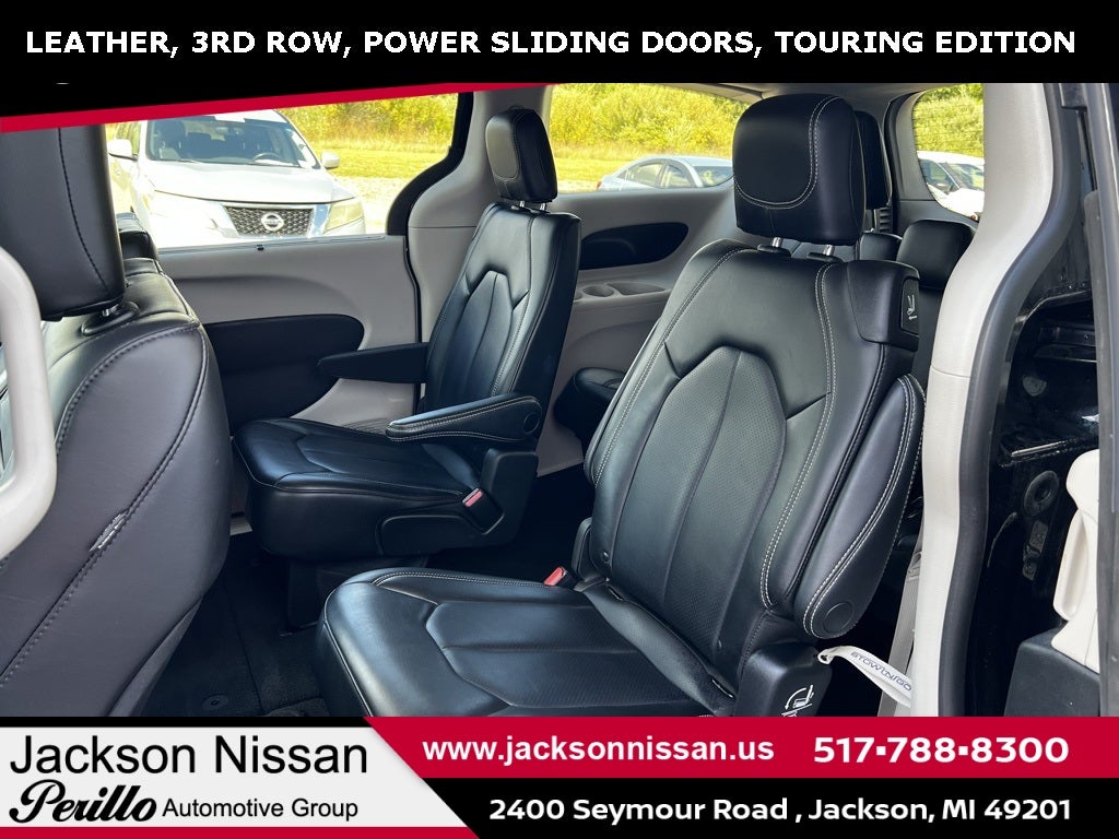 2023 Chrysler Pacifica Touring L TOURING L