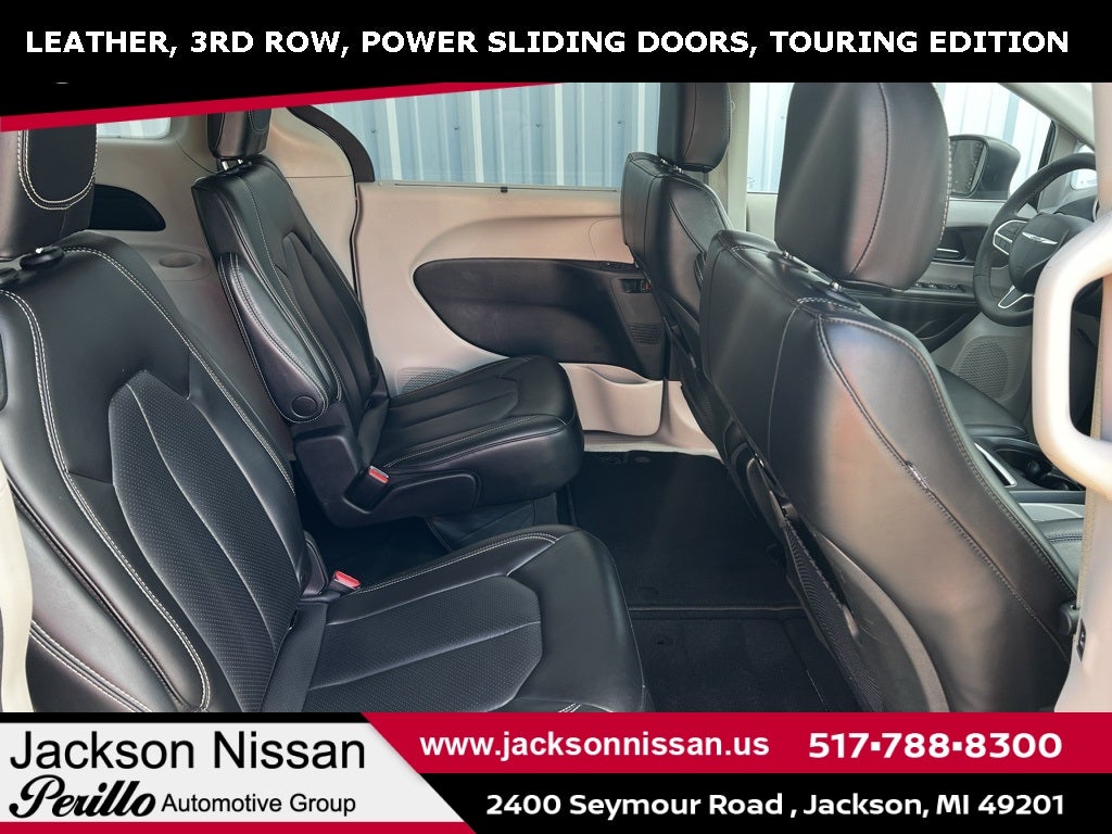 2023 Chrysler Pacifica Touring L TOURING L