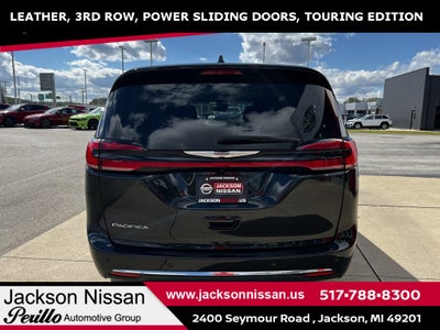 2023 Chrysler Pacifica Touring L TOURING L