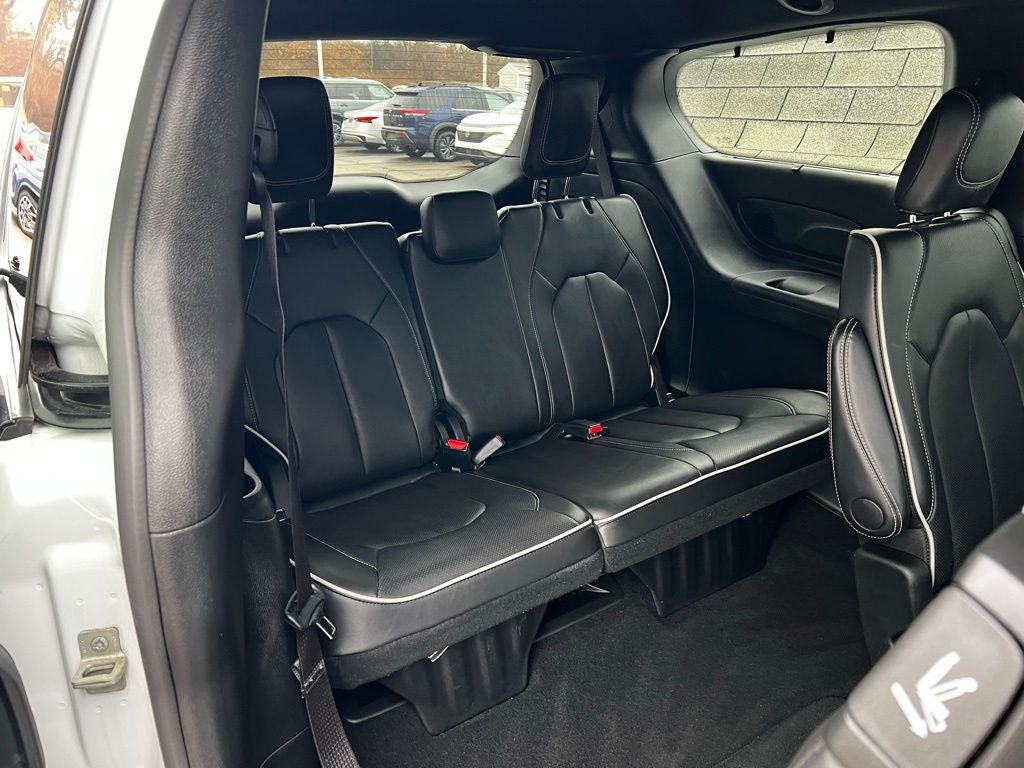 2025 Chrysler Pacifica Limited