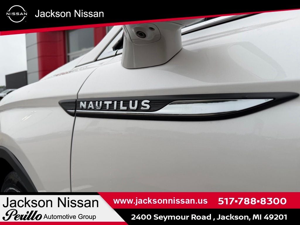 2019 Lincoln Nautilus Reserve