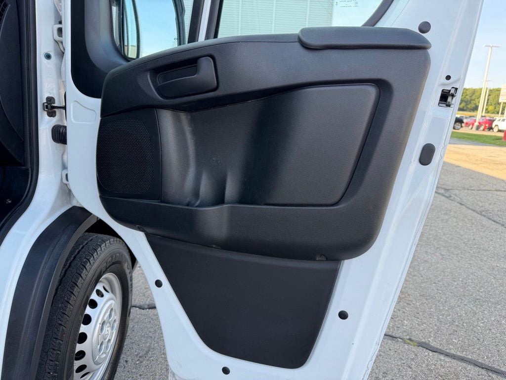 2025 RAM ProMaster 2500 Base