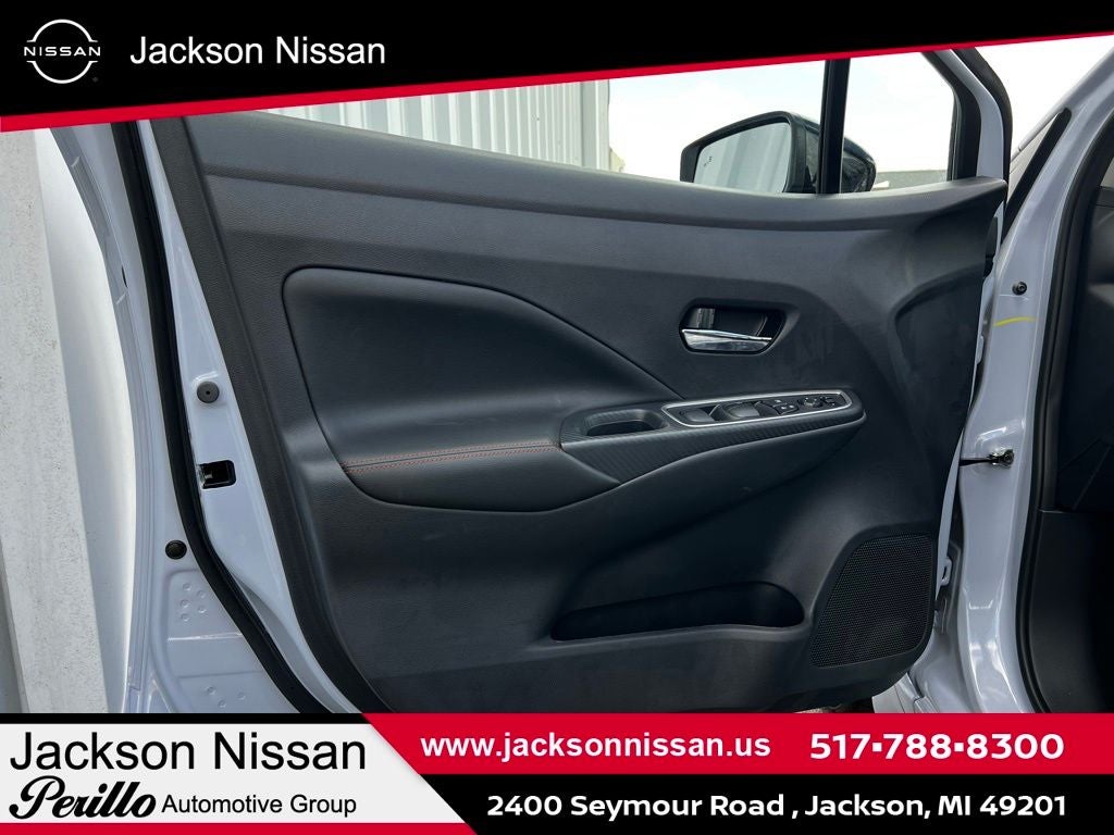 2025 Nissan Versa 1.6 SR