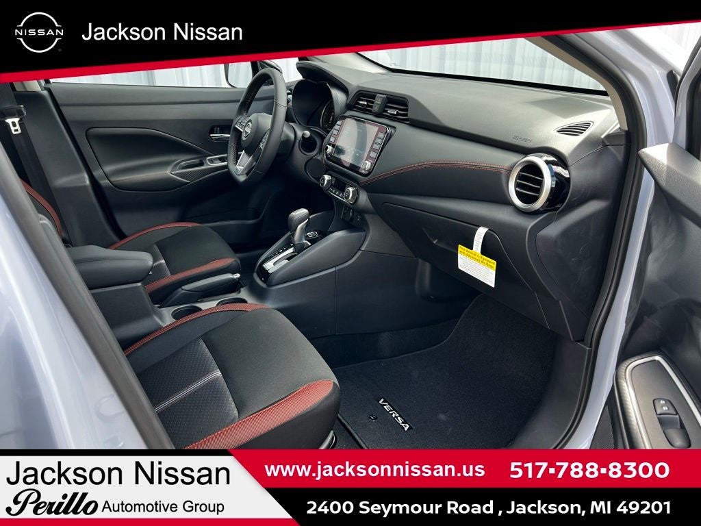 2025 Nissan Versa 1.6 SR