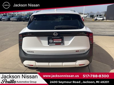 2025 Nissan Kicks SR AWD