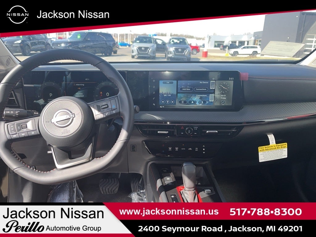 2025 Nissan Kicks SR AWD