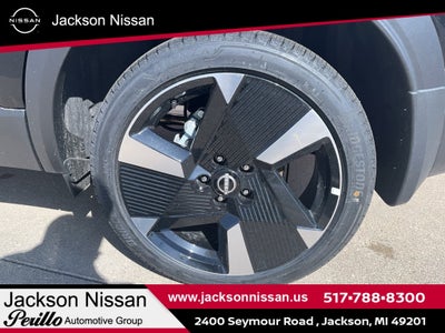 2025 Nissan Kicks SR AWD