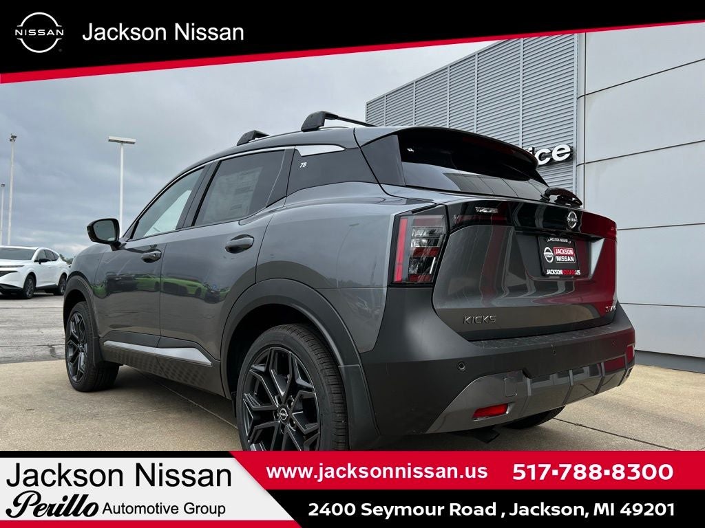 2026 Nissan Kicks SR