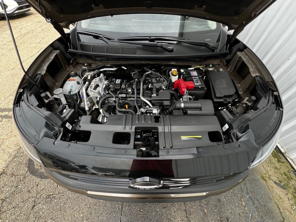 2026 Nissan Kicks SR