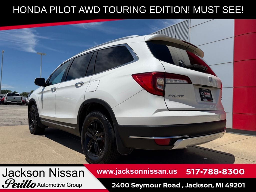 2022 Honda Pilot Touring 7 Passenger