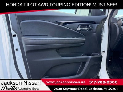 2022 Honda Pilot Touring 7 Passenger