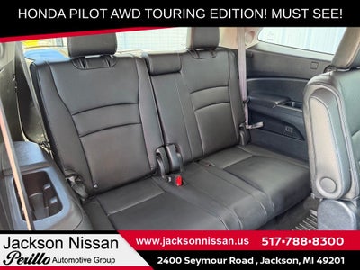 2022 Honda Pilot Touring 7 Passenger