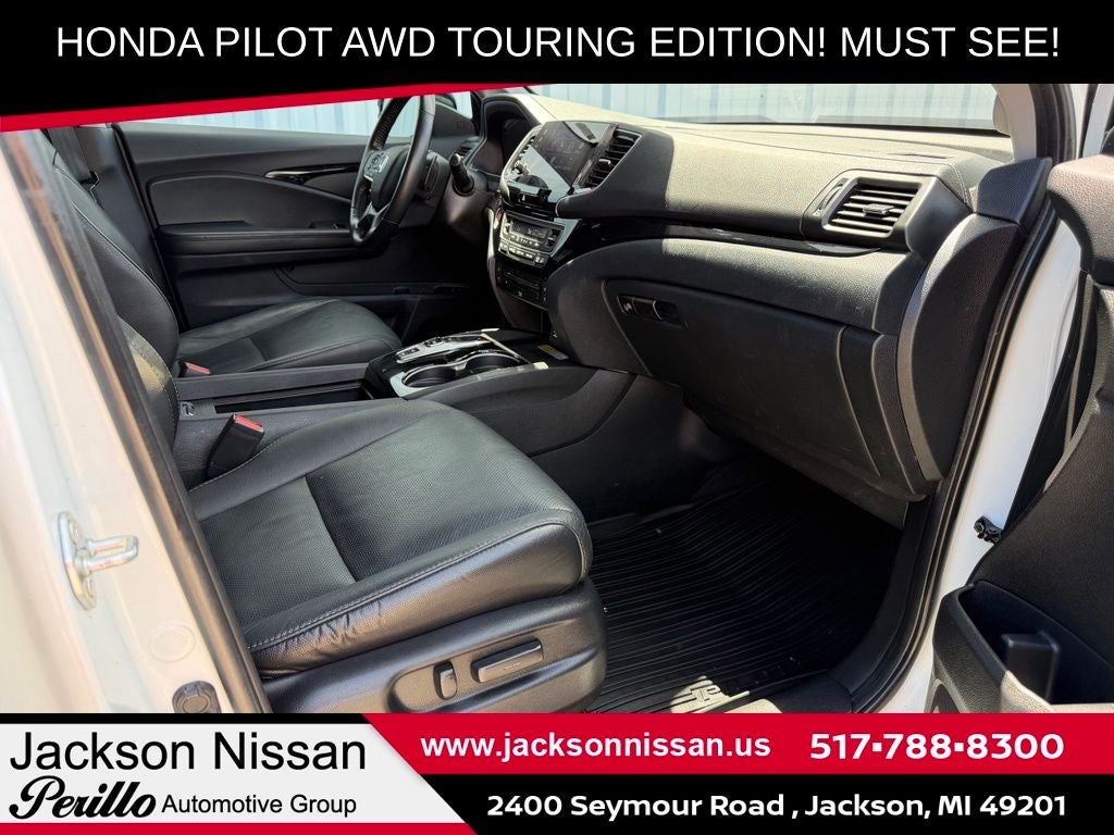 2022 Honda Pilot Touring 7 Passenger