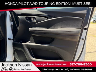 2022 Honda Pilot Touring 7 Passenger