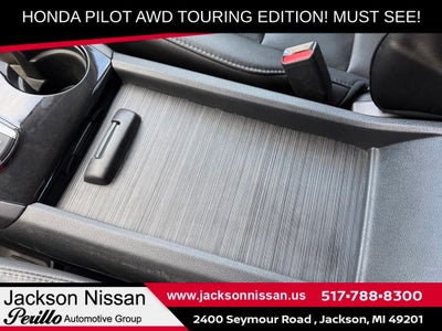 2022 Honda Pilot Touring 7 Passenger