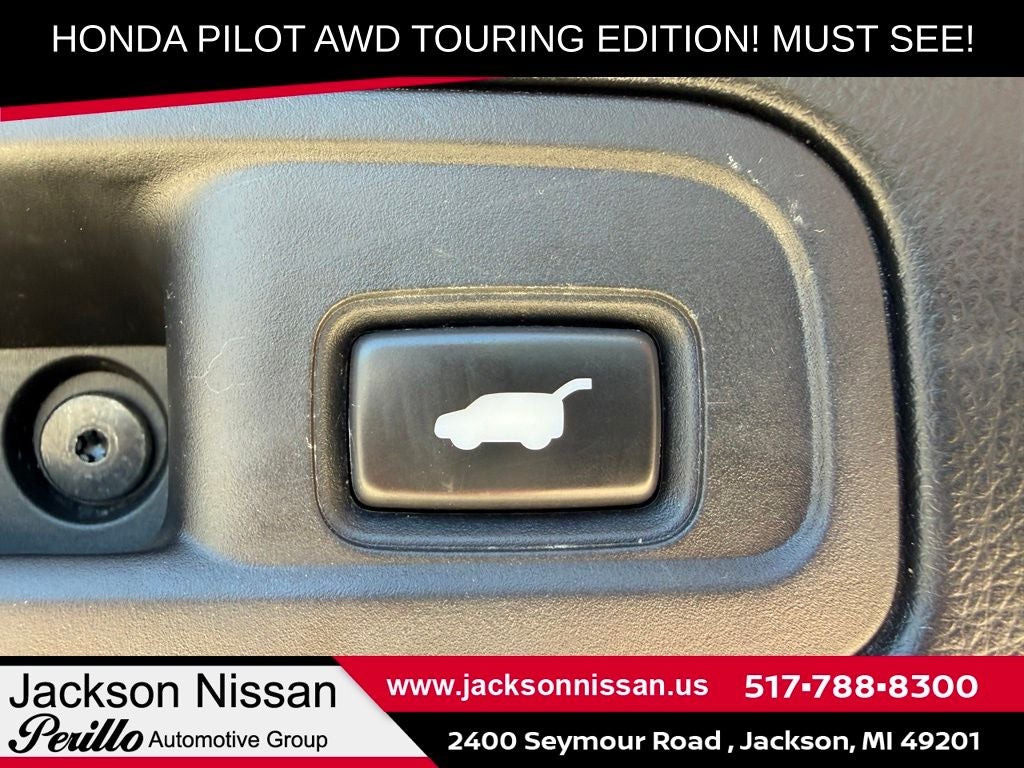 2022 Honda Pilot Touring 7 Passenger