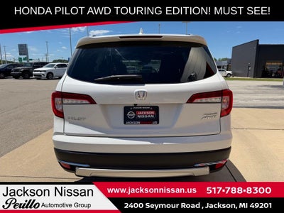 2022 Honda Pilot Touring 7 Passenger