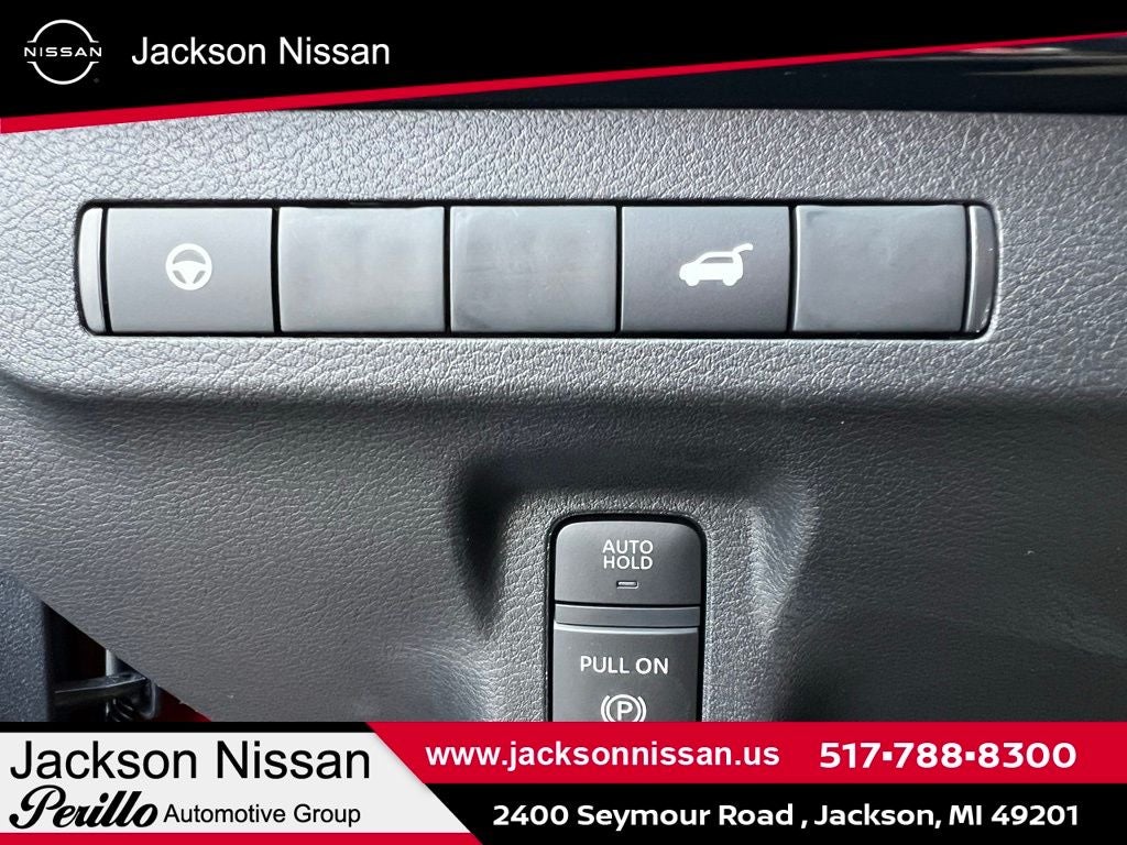 2026 Nissan Murano SV