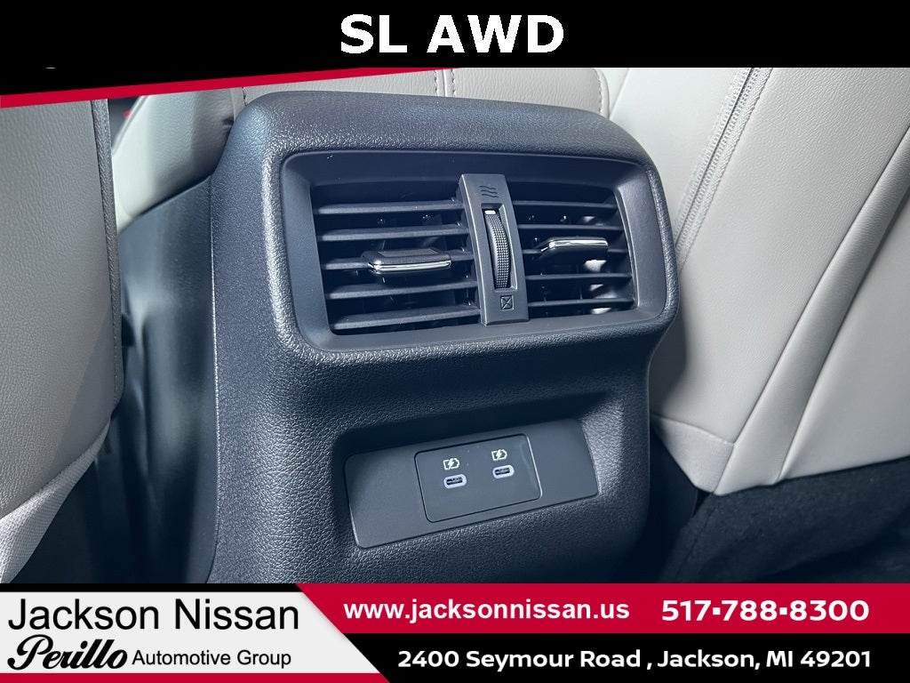 2025 Nissan Murano SL AWD