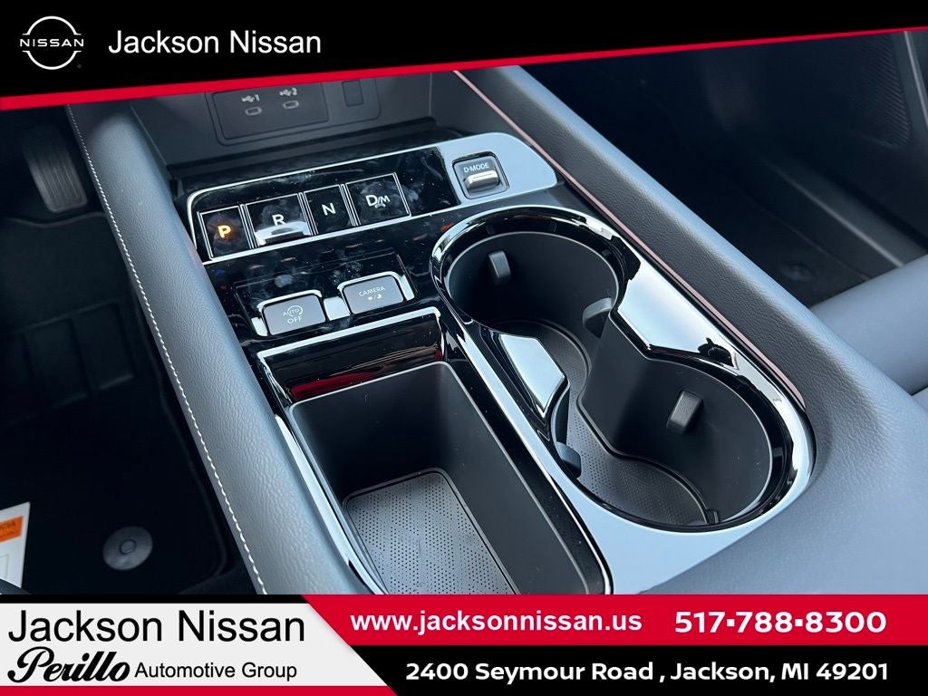 2025 Nissan Murano SL