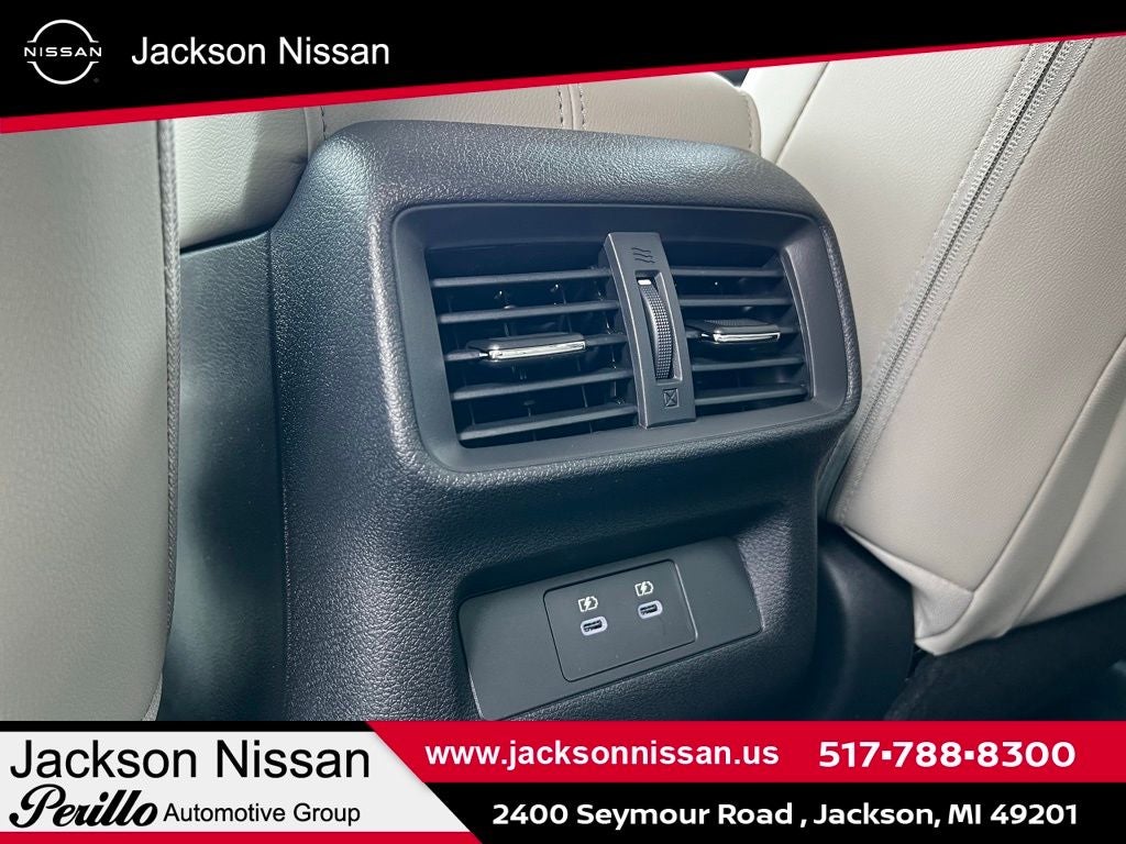 2025 Nissan Murano SL AWD