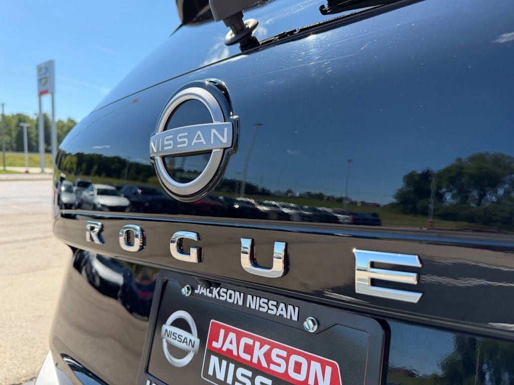 2023 Nissan Rogue S