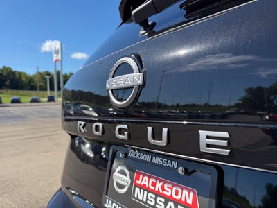 2026 Nissan Rogue SV