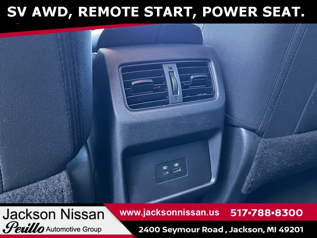 2023 Nissan Rogue SV