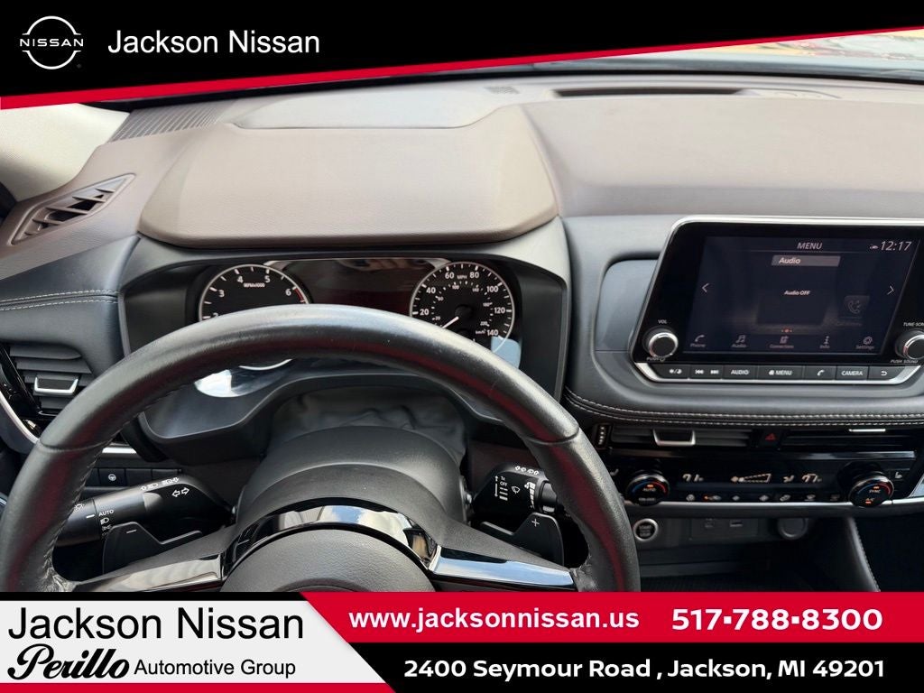 2023 Nissan Rogue SL