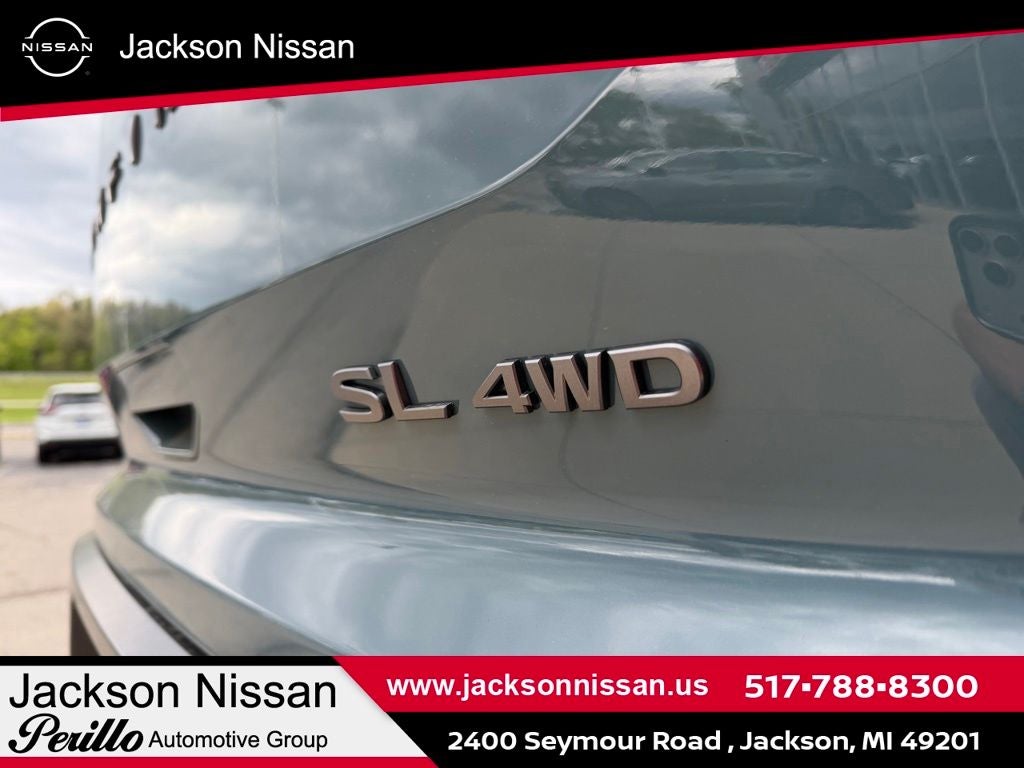 2026 Nissan Pathfinder SL