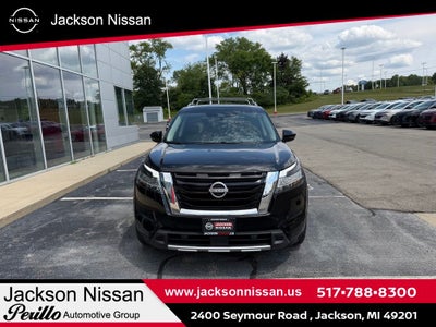 2024 Nissan Pathfinder Platinum
